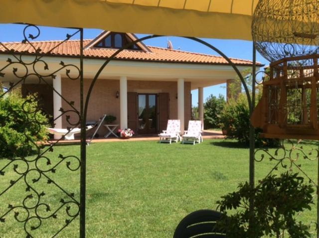 B&B Mikigio Mondavio Exterior photo